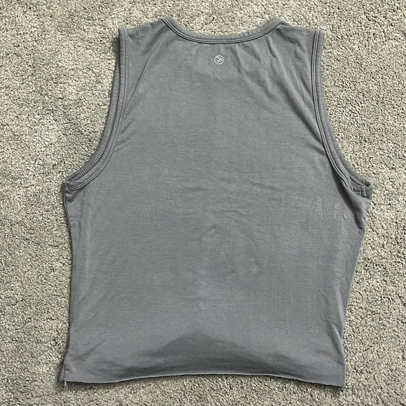 Savvi KB Knot Top, size small. - Picture 2 of 2